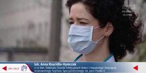 Stopklatka z materiału telewizyjnego z lek. Anna Rzucidlo-Hymczak