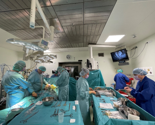Operacja przeszczepienia serca widok na Zespół Transplantacyjny