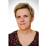 kolorowe zdjęcie mgr piel. Edyta Nagięć