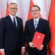 Prezydent A. Duda i prof. P. Rubiś.