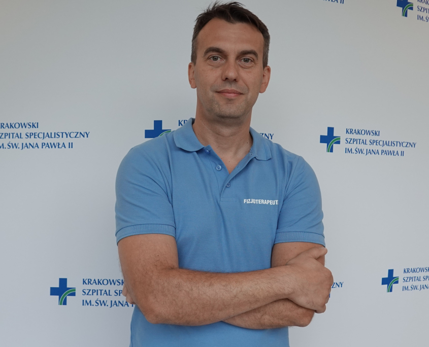 mgr Łukasz Pominkiewicz na białym tle