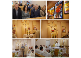 Sześć zdjęć z poświęcenia kaplicy w Pawilonie M5.